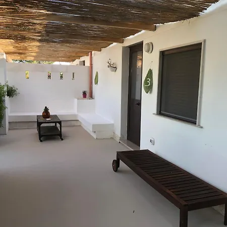 Mazzara Farm לינה וארוחת בוקר 4*