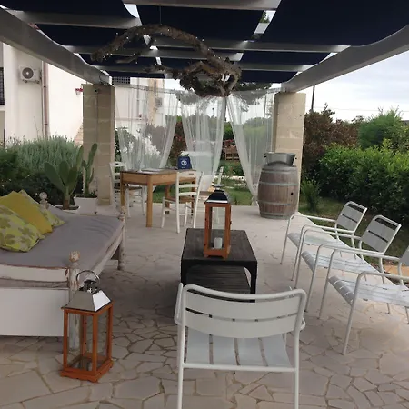 Mazzara Farm Couette-café 4*